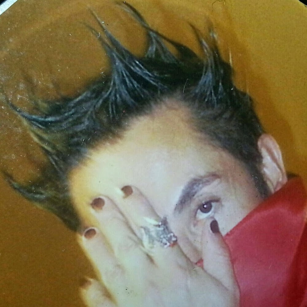 Meet your Posher, Victor